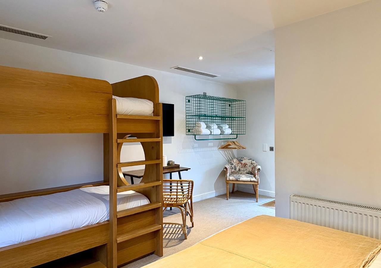 The Ridings At Theobalds Park Hotel Goff's Oak Buitenkant foto